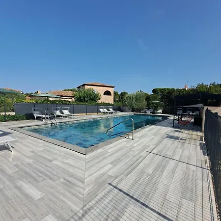 別荘 Ecrin De Verdure De 45 M2 - A 400m - Jardin, Parking Prive, Wifi *